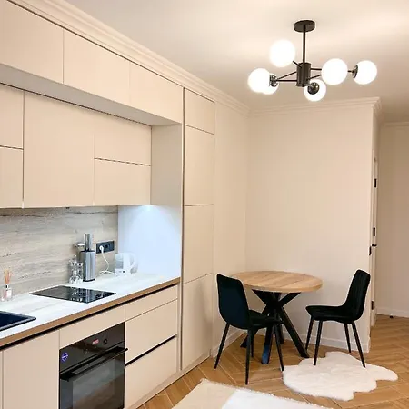 Renthouse Apartments Neoclassic Кишинёв Экстерьер фото
