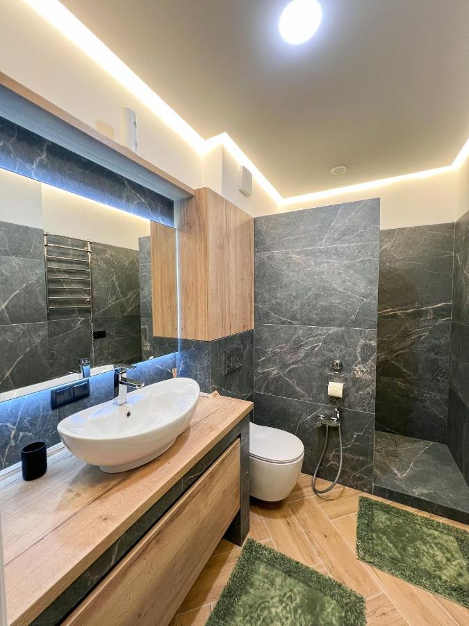 Renthouse Neoclassic * Кишинёв